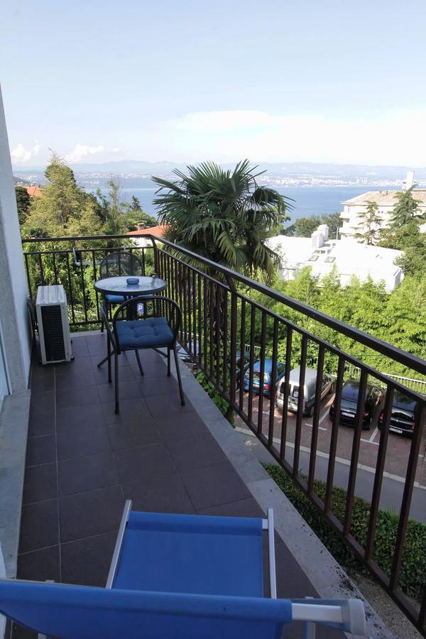Guesthouse Villa Stanger Lovran Exterior photo